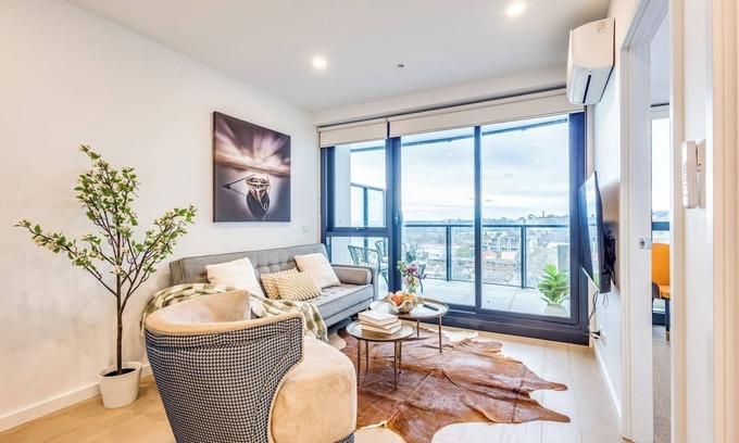 Box Hill Apartment | StayAU Cozy & Stylish 2BR Haven in Box Hill