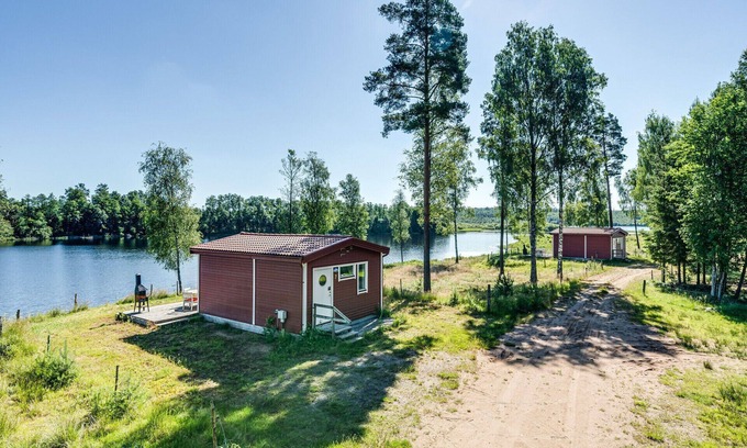 Hamneda Ski Chalet | StayNordic | Holiday home with lovely views of the lake Hängasjön | SE06015