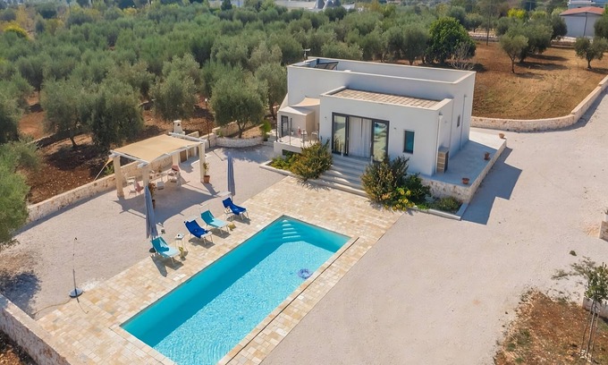Specchiaruzzo Villa | Stefano's Villa - Peaceful Private Villa with pool, BBQ & Gazebo