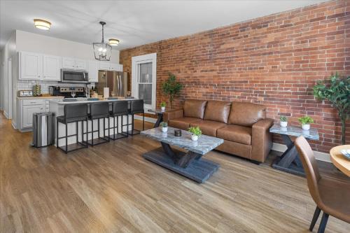 Lockerbie Square Apartment | Steps Away From Mass Ave in Heart of Indy with Balcony