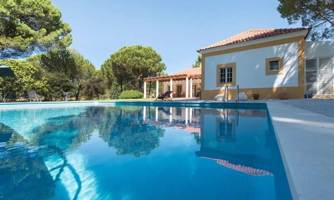 Santa Maria do Castelo House | Stillness speaks