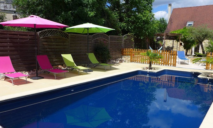 Cuzance House | STONE HOUSE WITH HEATED POOL (WEEKEND) 700 €)