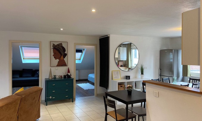 Bischheim Apartment | Strasbourg-chaleureux-parking-wi-fi-tv-proche Hypercentre