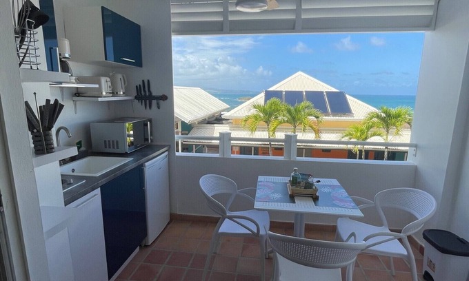 La Trinite Apartment | Studio 2/3 persons TI FAMILY in secured residence near the beach