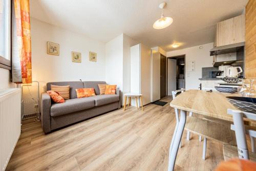 Saint-Francois-Longchamp Apartment | Studio 2 Personnes Confort MAE-9511