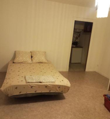 Combronde Apartment | Studio 30m2