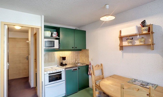 Reberty Apartment | Studio 4 pers, ski-in/ski-out, fully equipped kitchen