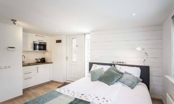 Zandvoort Apartment | Studio 4 u with private parking