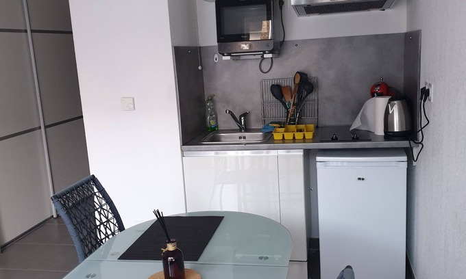 Corte Apartment | Studio Dans Résidence Récente