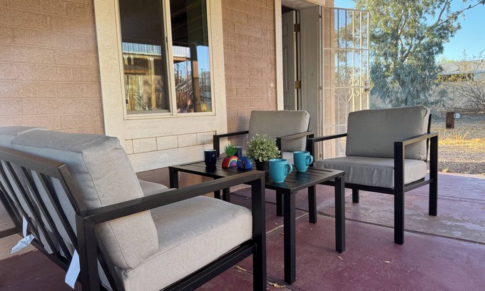 Apache Junction House | Studio Guest house on a 1.5 acre fenced property