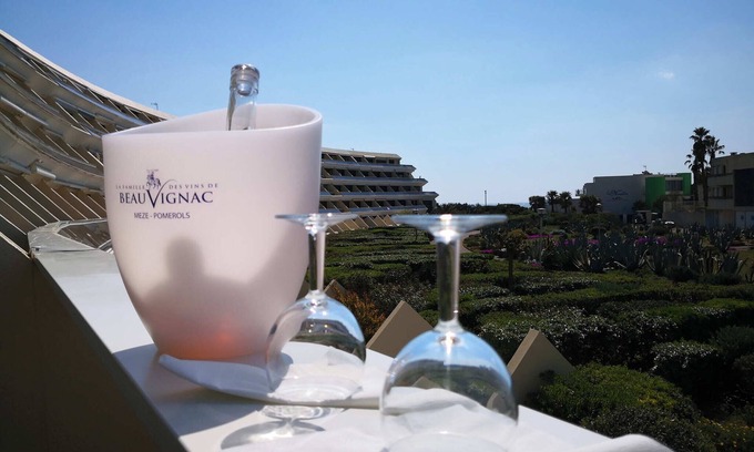 Naturist Village Apartment | Studio Heliopolis K Int. Naturist Village AC/Park