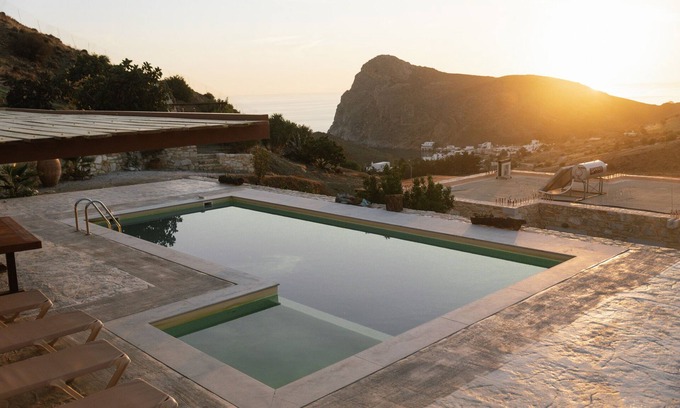 Lentas Apartment | Studio in picturesque landscape