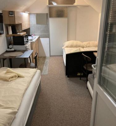 Demanova Apartment | Studio Manzarda