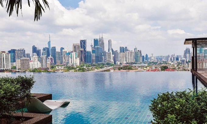 Taman Keramat Apartment | Studio near KLCC and LRT with superb view