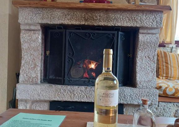 Kalavrita Apartment | studio Nick