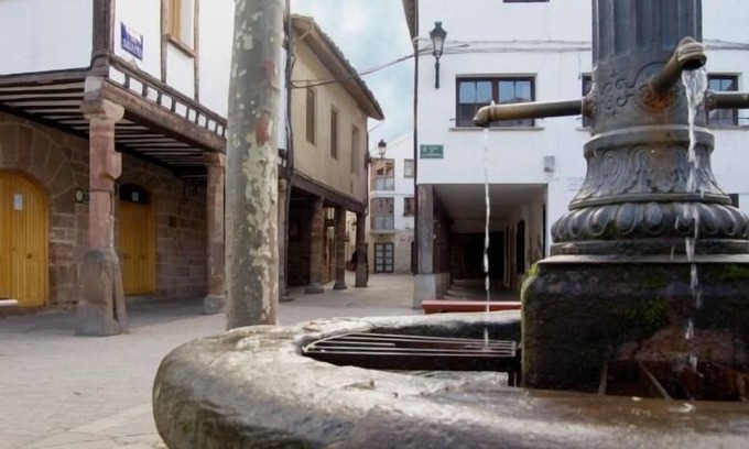 Ezcaray Apartment | Studio Rural Apartments Altuzarra From 2 to 4 people (maximum 4 people)