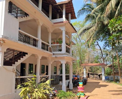 Arambol Apartment | Studio Serinity Cove R-2 by Mukund Sadan Arambol