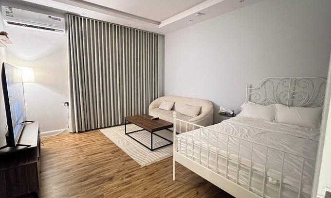 Al Aqiq Apartment | Studio with Master Bed & Self Entry