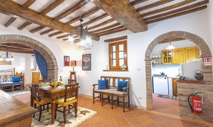 Panicale Apartment | Studio With Pool And Garden, Panicale, Italy