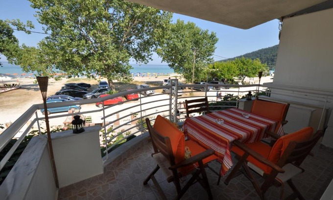 Skala Potamias Apartment | Studios Giannakis