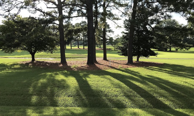 Kingsmill Condo | Stunning 1 Bedroom condo on River Golf Course Ninth Hole.