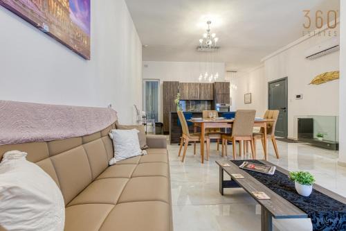 Mosta Apartment | Stunning 2BR Penthouse with terrace in Mosta by 360 Estates