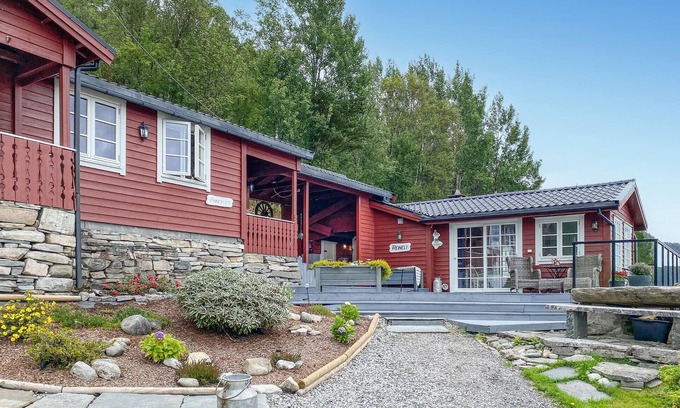 Brekke House | Stunning home in Lavik