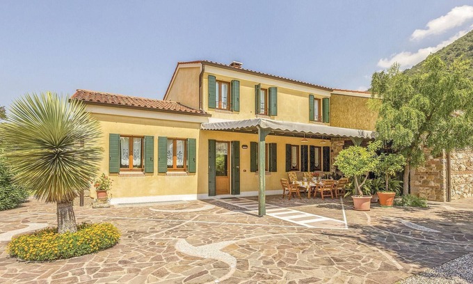 Valnogaredo House | Stunning home in Loc. Cortela´ Vo PD