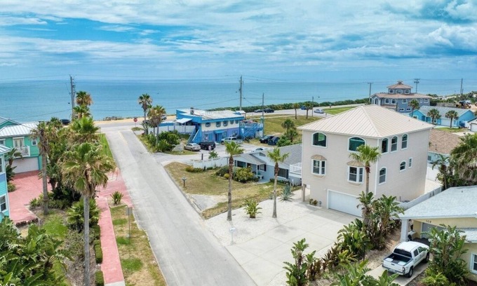 Atlantic Shores House | Stunning Key West style villa with Ocean views of world-famous Ormond Beach