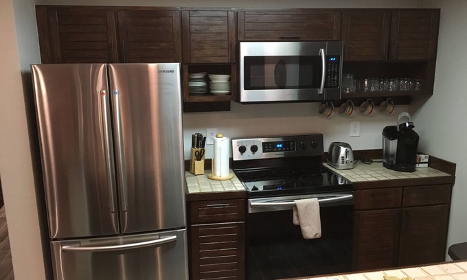 Mountain House Condo | Stunning Walk To Lifts 2 Bathrooms Large Studio! nSTR License:STR20-00124