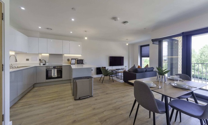 Willesborough Apartment | Stylish 1 Bedroom Apartment in Central Ashford