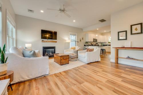 Arundel House | Stylish Arundel Cottage, 6 Mi to Dock Square!