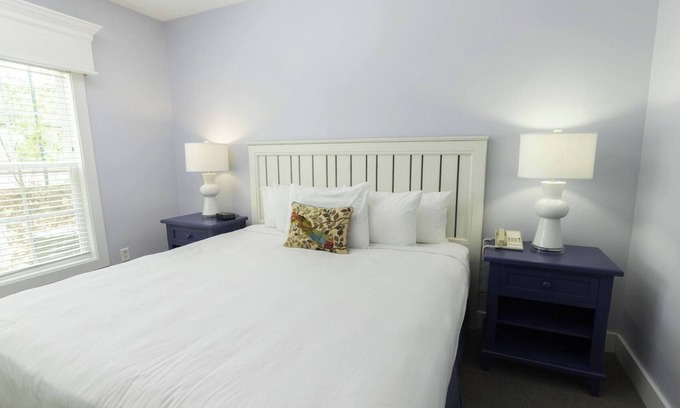 Lackey Resort | Stylish Gated Escape w/Garden Views & Easy Access to Historic Sites | 2 Units