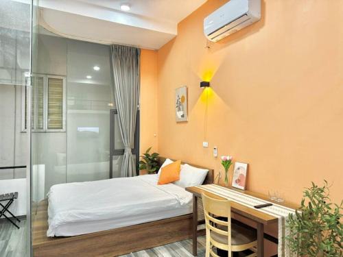 Nghia Đo Apartment | Stylish-Modern-Lakeside apartment