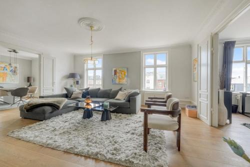 Frederiksberg C Apartment | Stylish & Spacious Apt in CPH