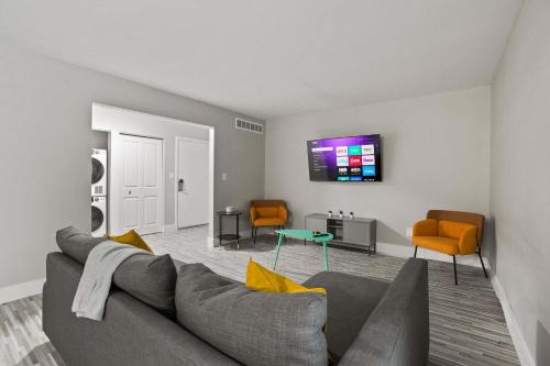 Rochester Apartment | Stylish & Spacious Getaway Near Downtown