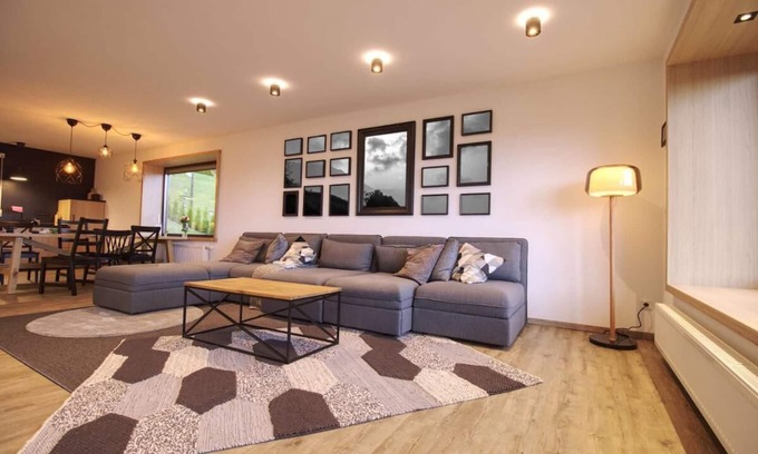 Haus im Wald Apartment | Stylishly furnished vacation home with large terrace