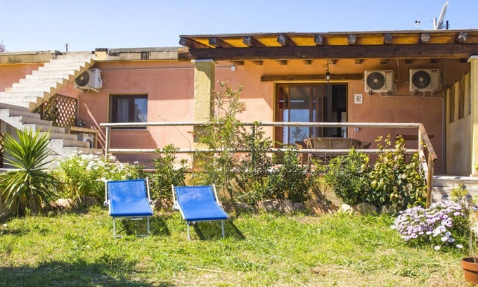 Cardedu Apartment | Su Serzu1, 3-room apartment 1km from the sea