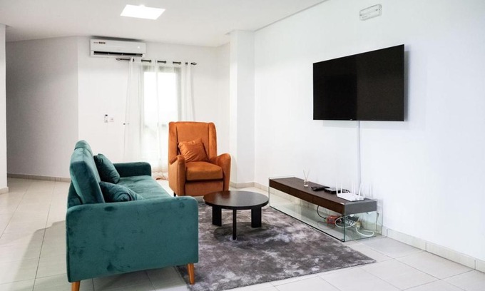 Cocody Apartment | Sublime appartement à Cocody Riviera Bonoumin .