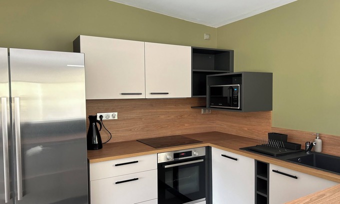 Solesmes Cabin | Suite Avec spa de Nage Située à 45km du Mans