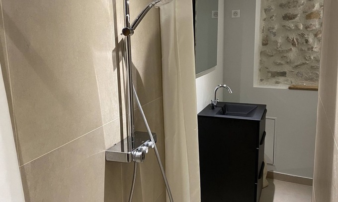 La Brillanne Apartment | Suite Provencale DE 50m² Entièrement Refait à Neuf