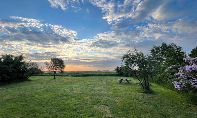 Stubbekobing House | Summer cottage idyll at Nature's Pearl.