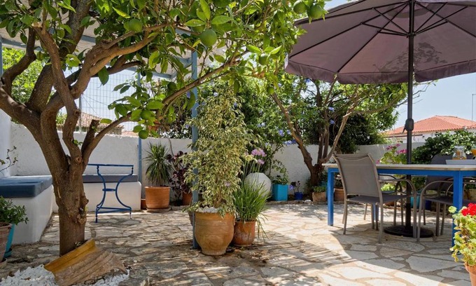 Pylos-Nestoras Apartment | Summer Garden Studio - village location