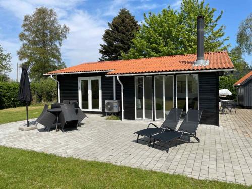 Hvidbjerg Strand House | Summer House Near The Sea And Good Experiences
