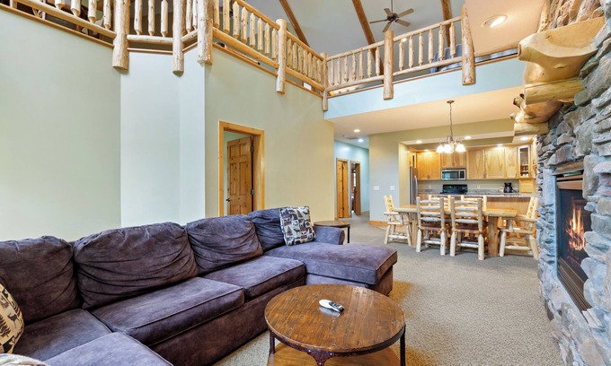 Crosslake Condo | Sundance Ridge 837, WFC - Pool, Hot Tub, Beach