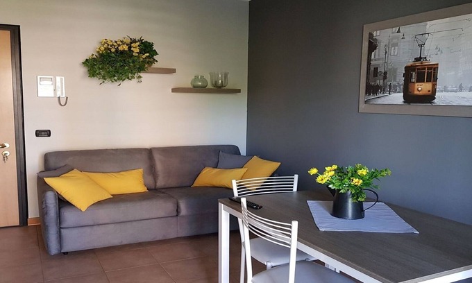 Vigentino Apartment | SUNFLOWER HOUSE RIPAMONTI IEO (CIR: 015146-CNI-00874)