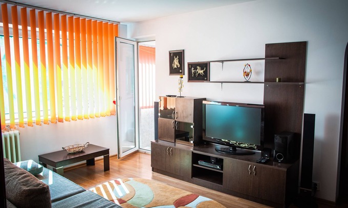 Drumul Taberei Apartment | Sunny 2 rooms apartment Drumul Taberei central area + parking spot