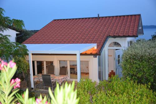 Petrcane House | Sunny Cottage