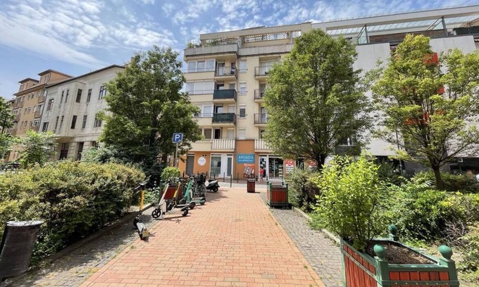 Corvin negyed Apartment | Sunny&Cozy Loft - close to center of Budapest.