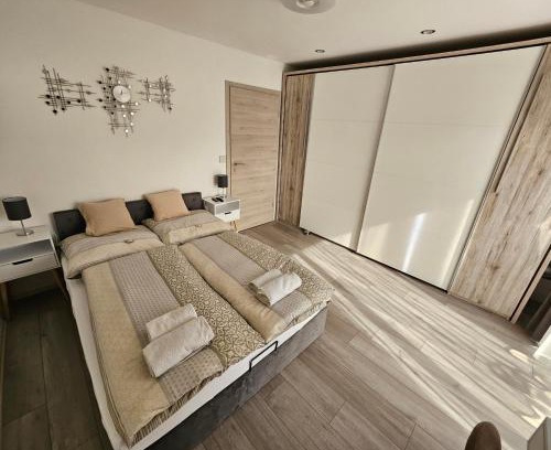 Duerrwangen House | Sunny room 1